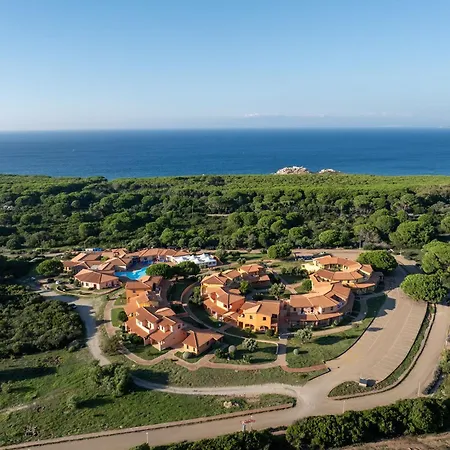 Cozy With Shared Pool Aglientu