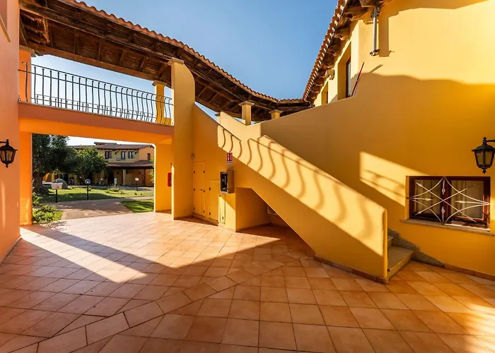 Cozy With Shared Pool *