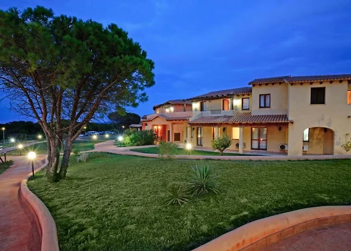 Cozy With Shared Pool Aglientu