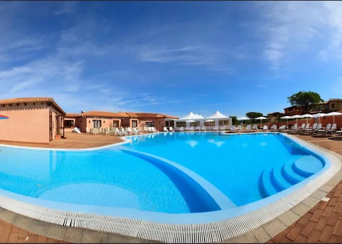 Cozy With Shared Pool