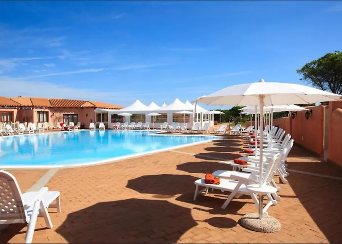 Appartamento Cozy With Shared Pool