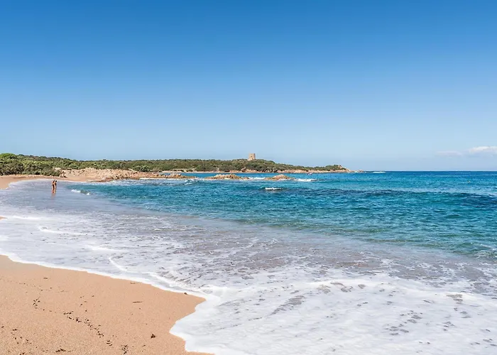 Cozy With Shared Pool Appartamento