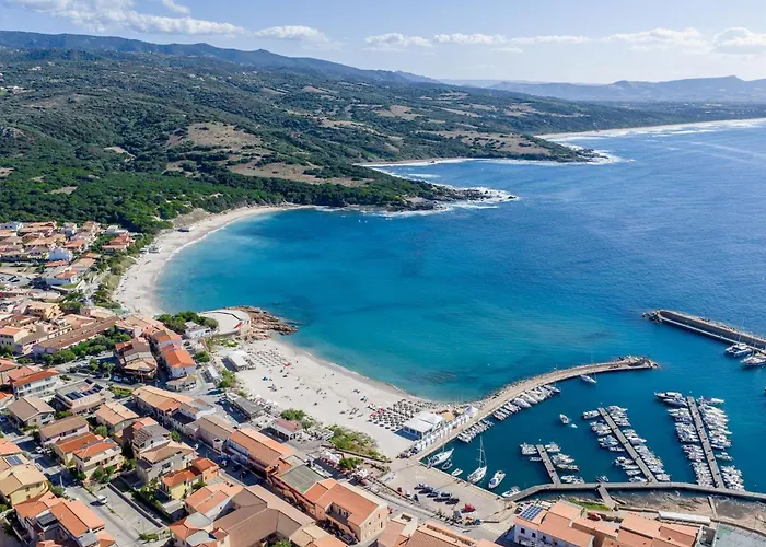 アパート Cozy With Shared Pool *