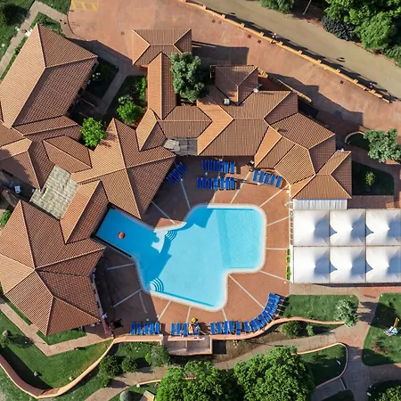 Cozy With Shared Pool 아파트 *