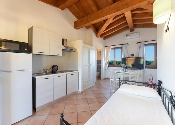 Cozy With Shared Pool *